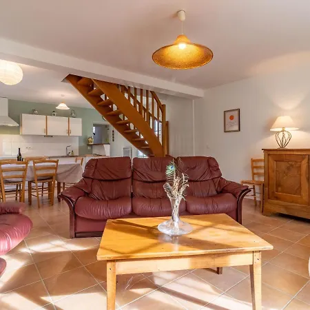 Holiday home Charmante Pres Des Vignes Avec Wifi, Bbq Et Proche D'angers Et Saumur - Fr-1-622-68